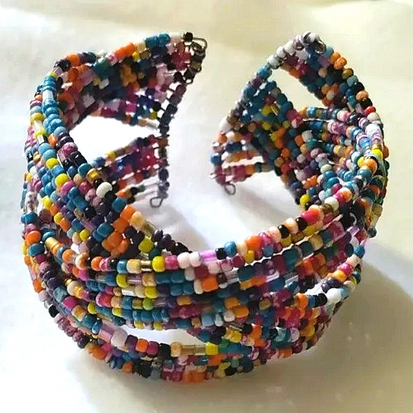 NEW Lot of 2 Women Fashion Bangle Bracelets. Knot Design. Seed Beads. - Picture 8 of 12